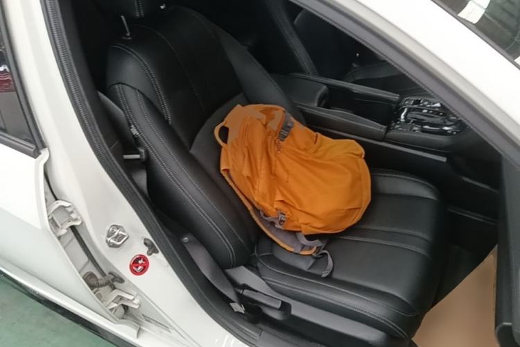 Used Honda Civic 2021 HATCHBACK 220TURBO CVT Trendy Cool Edition Right Front Seat