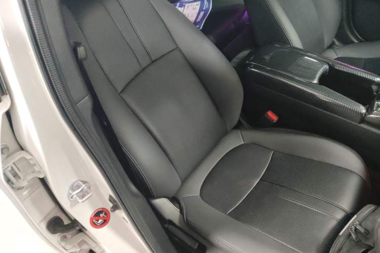 Used Honda Civic 2021 HATCHBACK 220TURBO CVT Trendy Cool Edition Right Front Seat