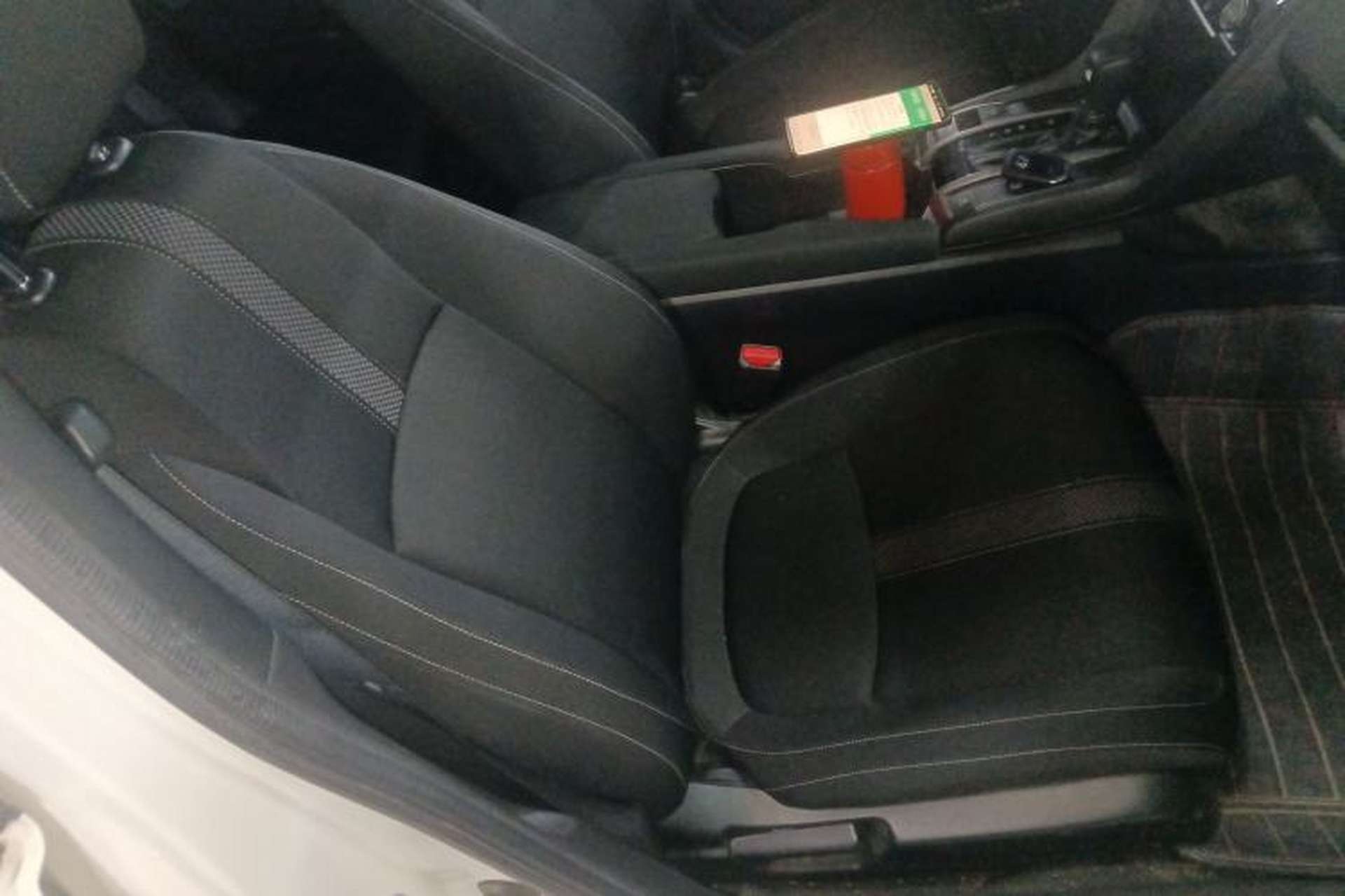 Used Honda Civic 2021 HATCHBACK 220TURBO CVT New Trendsetter Right Front Seat
