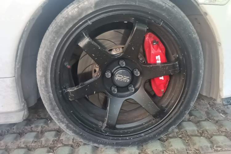 Used Honda Civic 2021 HATCHBACK 220TURBO Manual Driving Pleasure Control Right Front Wheel Hub