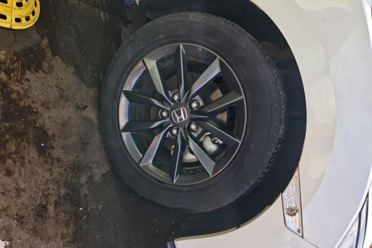 Used Honda Civic 2021 HATCHBACK 220TURBO CVT New Trendsetter Right Front Wheel Hub