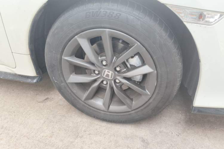 Used Honda Civic 2021 HATCHBACK 220TURBO CVT New Trendsetter Right Front Wheel Hub