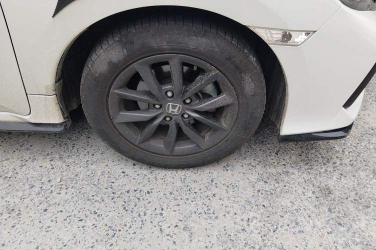 Used Honda Civic 2021 HATCHBACK 220TURBO CVT New Trendsetter Right Front Wheel Hub