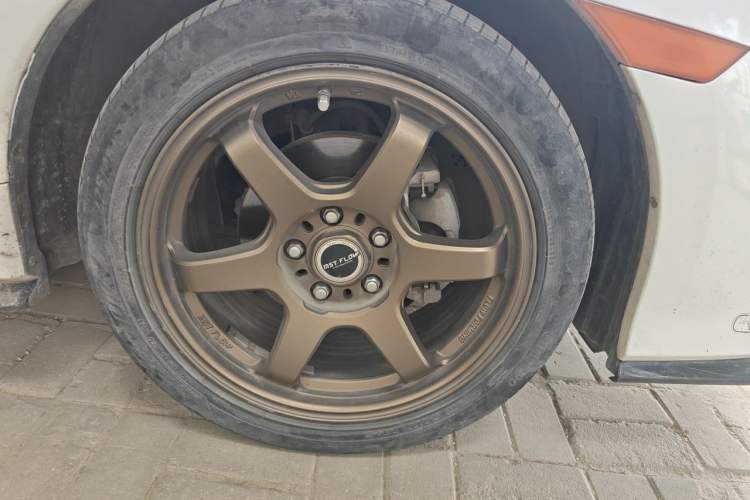 Used Honda Civic 2021 HATCHBACK 220TURBO Manual Driving Pleasure Control Right Front Wheel Hub