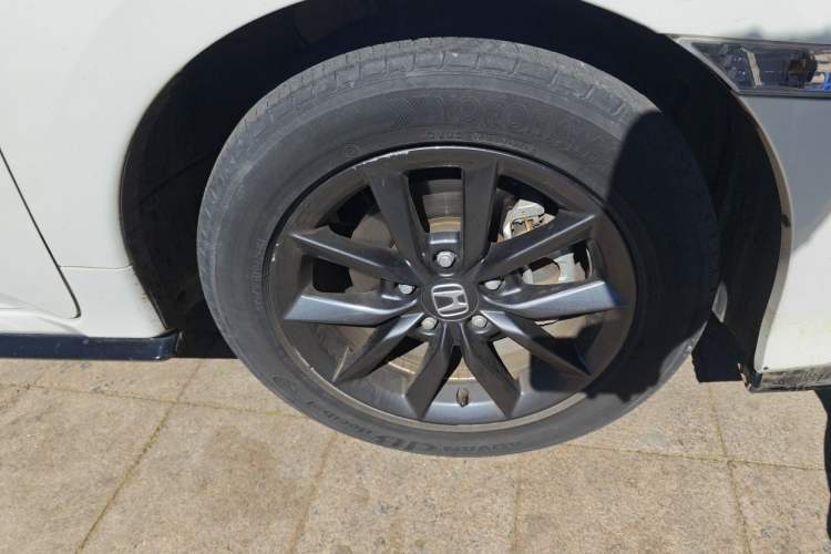 Used Honda Civic 2021 HATCHBACK 220TURBO CVT New Trendsetter Right Front Wheel Hub