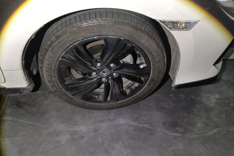 Used Honda Civic 2021 HATCHBACK 220TURBO CVT Trendy Cool Edition Right Front Wheel Hub