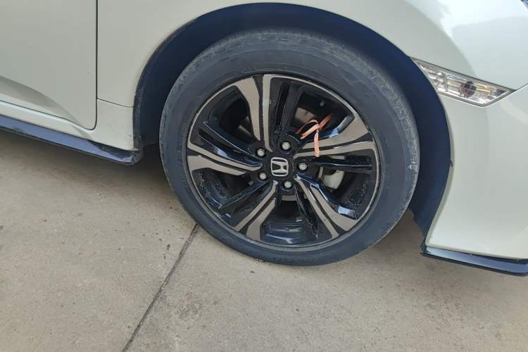 Used Honda Civic 2021 HATCHBACK 220TURBO CVT Trendy Cool Edition Right Front Wheel Hub