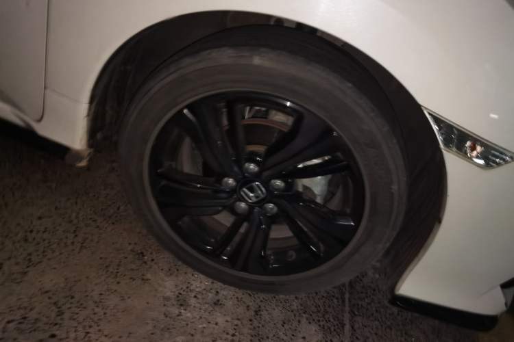 Used Honda Civic 2021 HATCHBACK 220TURBO CVT Trendy Cool Edition Right Front Wheel Hub