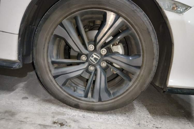 Used Honda Civic 2021 HATCHBACK 220TURBO CVT Trendy Cool Edition Right Front Wheel Hub