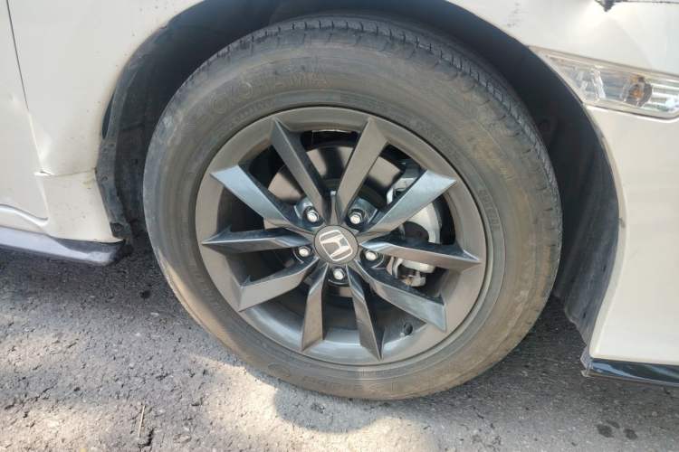 Used Honda Civic 2021 HATCHBACK 220TURBO CVT New Trendsetter Right Front Wheel Hub