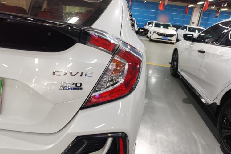 Used Honda Civic 2021 HATCHBACK 220TURBO CVT New Trendsetter Right Rear Taillight