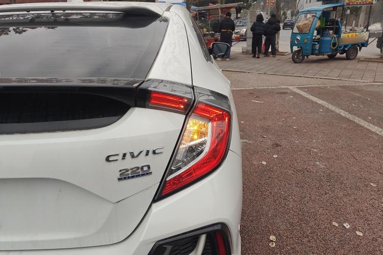 Used Honda Civic 2021 HATCHBACK 220TURBO CVT New Trendsetter Right Rear Taillight