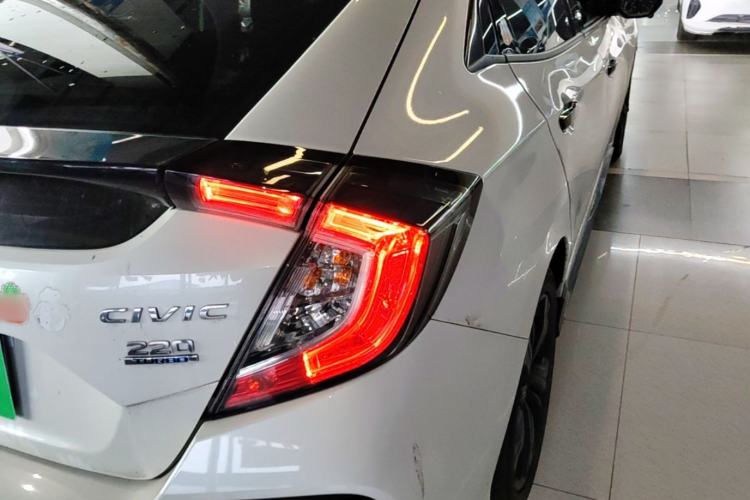 Used Honda Civic 2021 HATCHBACK 220TURBO CVT Dynamic Control Right Rear Taillight