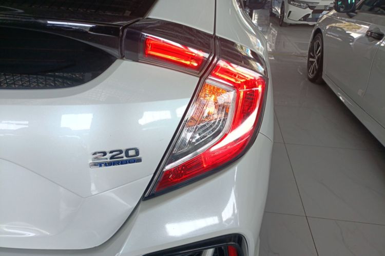 Used Honda Civic 2021 HATCHBACK 220TURBO CVT New Trendsetter Right Rear Taillight