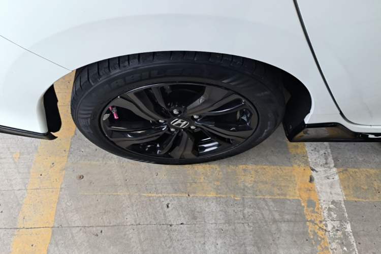 Used Honda Civic 2021 HATCHBACK 220TURBO CVT Trendy Cool Edition Right Rear Wheel Hub