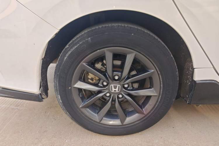 Used Honda Civic 2021 HATCHBACK 220TURBO CVT New Trendsetter Right Rear Wheel Hub