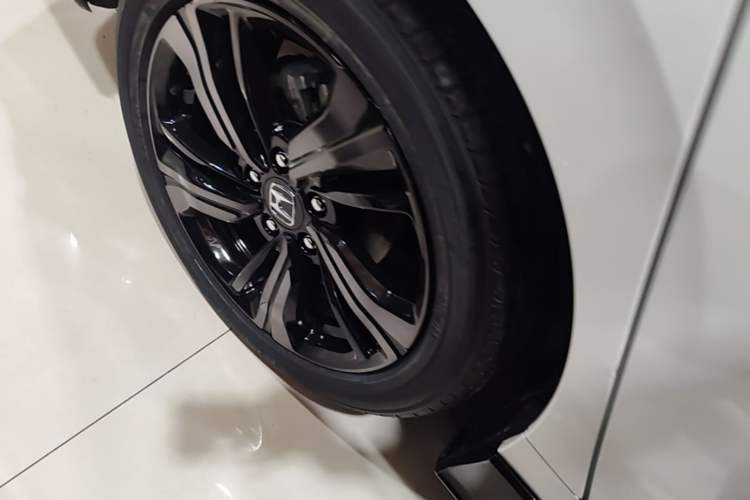 Used Honda Civic 2021 HATCHBACK 220TURBO CVT Trendy Cool Edition Right Rear Wheel Hub