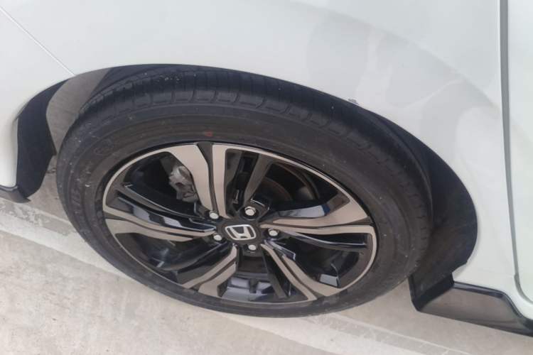 Used Honda Civic 2021 HATCHBACK 220TURBO CVT Trendy Cool Edition Right Rear Wheel Hub