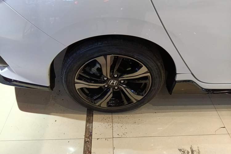 Used Honda Civic 2021 HATCHBACK 220TURBO CVT Trendy Cool Edition Right Rear Wheel Hub