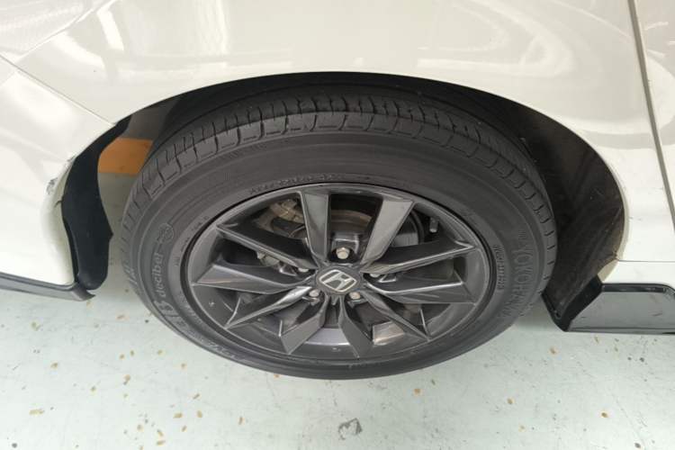 Used Honda Civic 2021 HATCHBACK 220TURBO CVT New Trendsetter Right Rear Wheel Hub