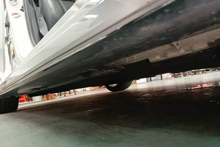 Used Honda Civic 2021 HATCHBACK 220TURBO CVT Trendy Cool Edition Right Side Sill