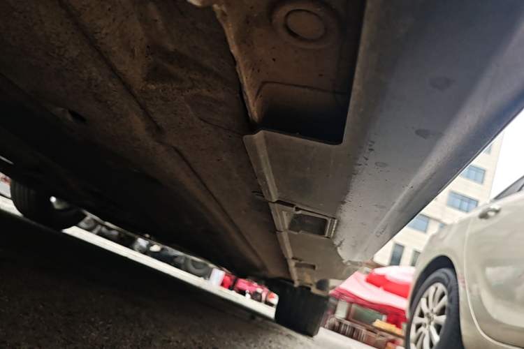 Used Honda Civic 2021 HATCHBACK 220TURBO CVT New Trendsetter Right Side Sill