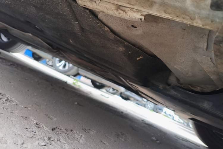Used Honda Civic 2021 HATCHBACK 220TURBO CVT Trendy Cool Edition Right Side Sill