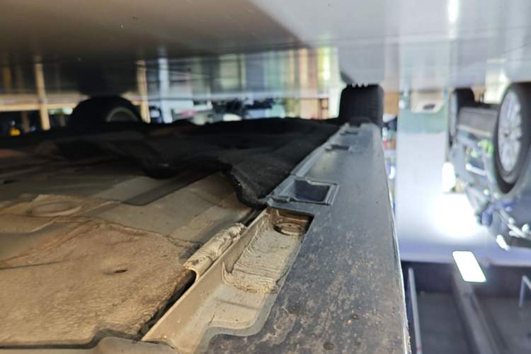 Used Honda Civic 2021 HATCHBACK 220TURBO CVT New Trendsetter Right Side Sill