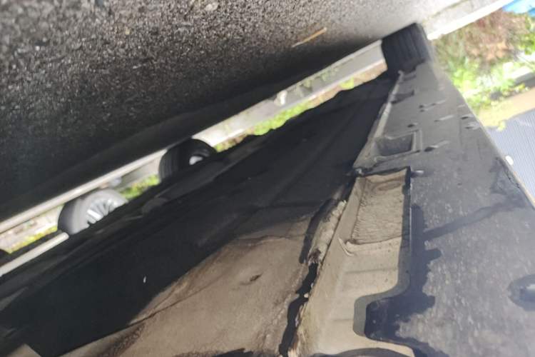 Used Honda Civic 2021 HATCHBACK 220TURBO CVT New Trendsetter Right Side Sill