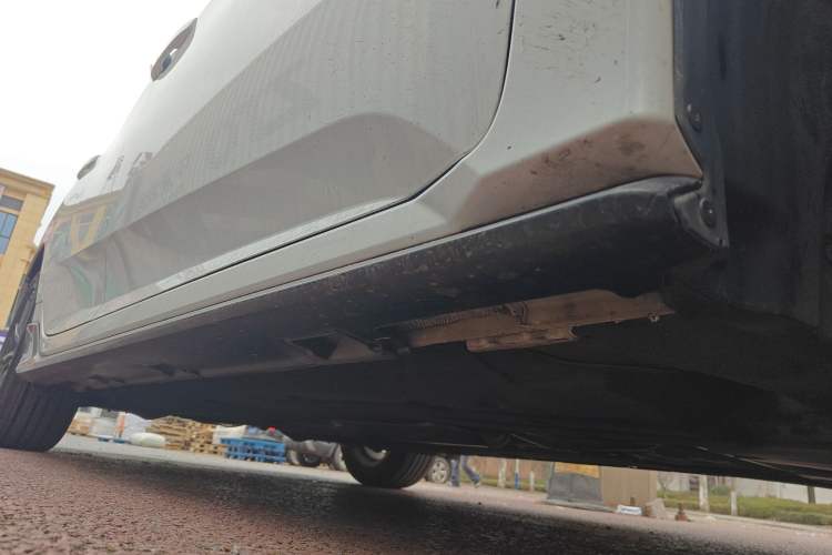 Used Honda Civic 2021 HATCHBACK 220TURBO CVT New Trendsetter Right Side Sill
