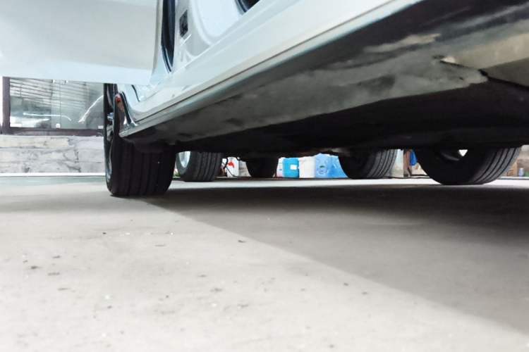 Used Honda Civic 2021 HATCHBACK 220TURBO CVT New Trendsetter Right Side Sill