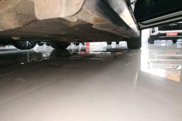 Used Honda Civic 2021 HATCHBACK 220TURBO CVT New Trendsetter Right Side Sill