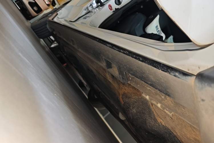 Used Honda Civic 2021 HATCHBACK 220TURBO CVT New Trendsetter Right Side Sill