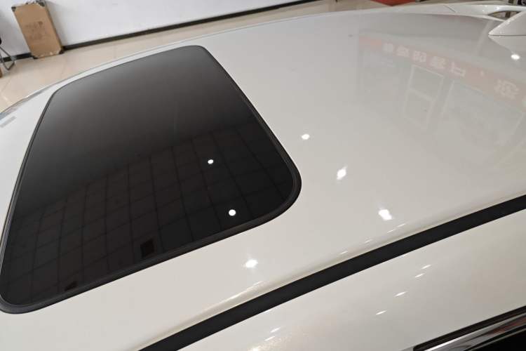 Used Honda Civic 2021 HATCHBACK 220TURBO CVT New Trendsetter Roof