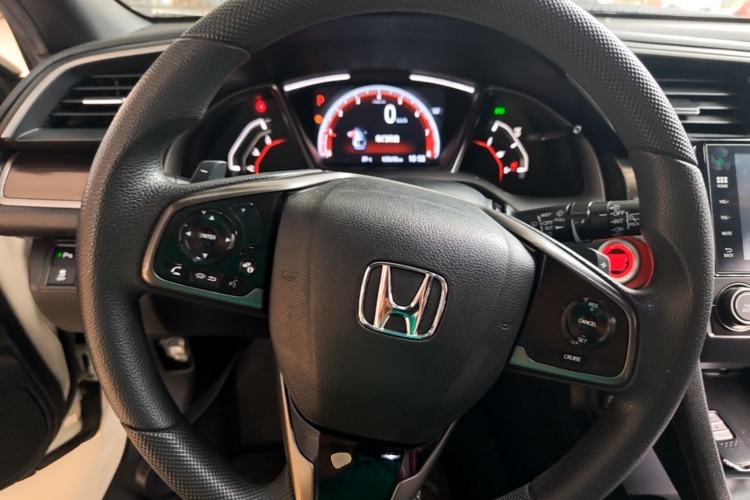 Used Honda Civic 2021 HATCHBACK 220TURBO CVT Trendy Cool Edition Steering Wheel