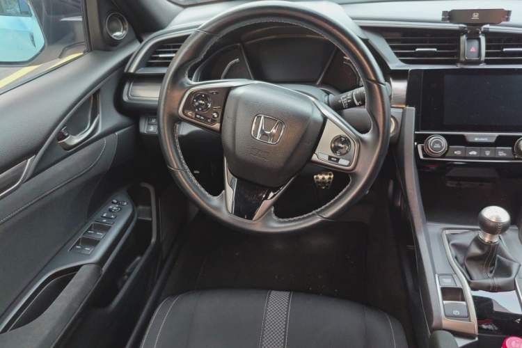 Used Honda Civic 2021 HATCHBACK 220TURBO Manual Driving Pleasure Control Steering Wheel