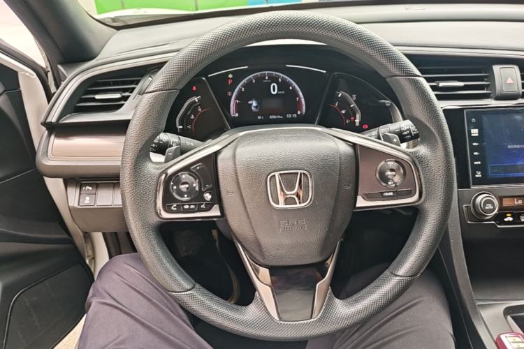 Used Honda Civic 2021 HATCHBACK 220TURBO CVT New Trendsetter Steering Wheel