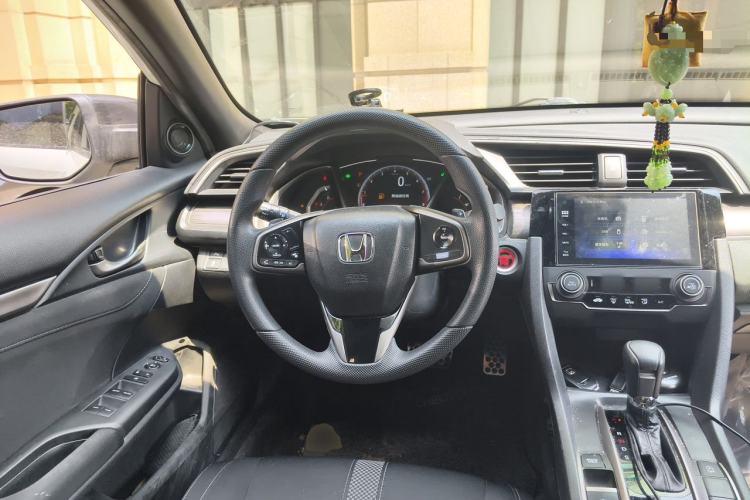 Used Honda Civic 2021 HATCHBACK 220TURBO CVT Trendy Cool Edition Steering Wheel