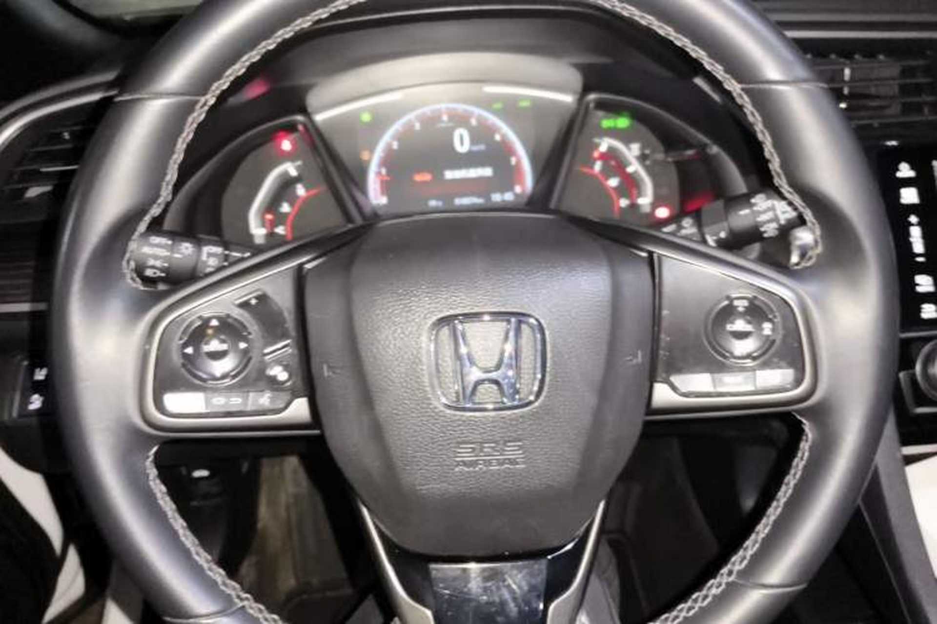 Used Honda Civic 2021 HATCHBACK 220TURBO Manual Driving Pleasure Control Steering Wheel