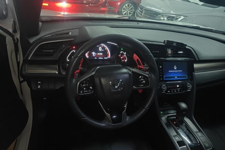 Used Honda Civic 2021 HATCHBACK 220TURBO CVT Trendy Cool Edition Steering Wheel