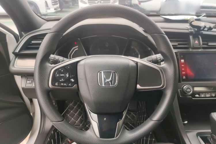 Used Honda Civic 2021 HATCHBACK 220TURBO CVT New Trendsetter Steering Wheel