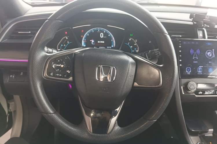 Used Honda Civic 2021 HATCHBACK 220TURBO CVT New Trendsetter Steering Wheel