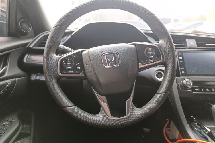 Used Honda Civic 2021 HATCHBACK 220TURBO CVT Trendy Cool Edition Steering Wheel