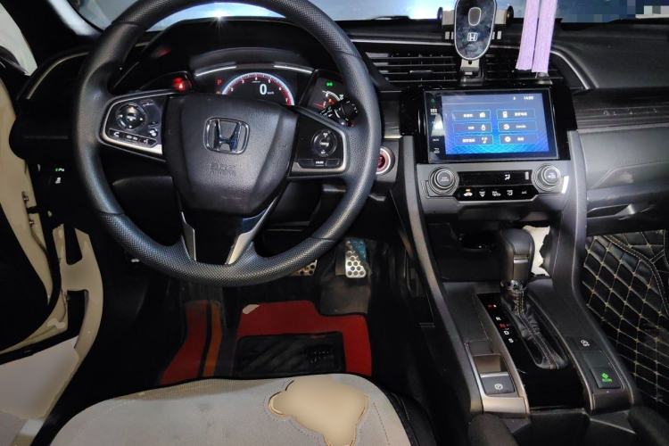 Used Honda Civic 2021 HATCHBACK 220TURBO CVT Trendy Cool Edition Steering Wheel