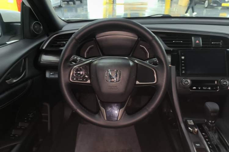 Used Honda Civic 2021 HATCHBACK 220TURBO CVT New Trendsetter Steering Wheel