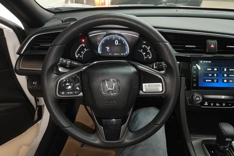 Used Honda Civic 2021 HATCHBACK 220TURBO CVT New Trendsetter Steering Wheel