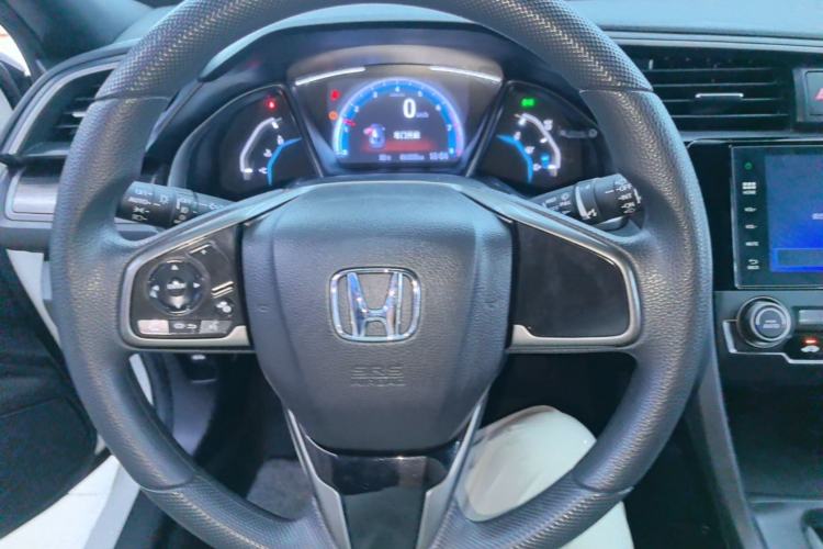 Used Honda Civic 2021 HATCHBACK 220TURBO CVT New Trendsetter Steering Wheel