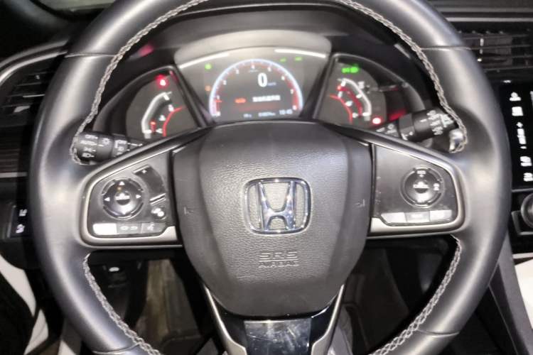Used Honda Civic 2021 HATCHBACK 220TURBO Manual Driving Pleasure Control Steering Wheel