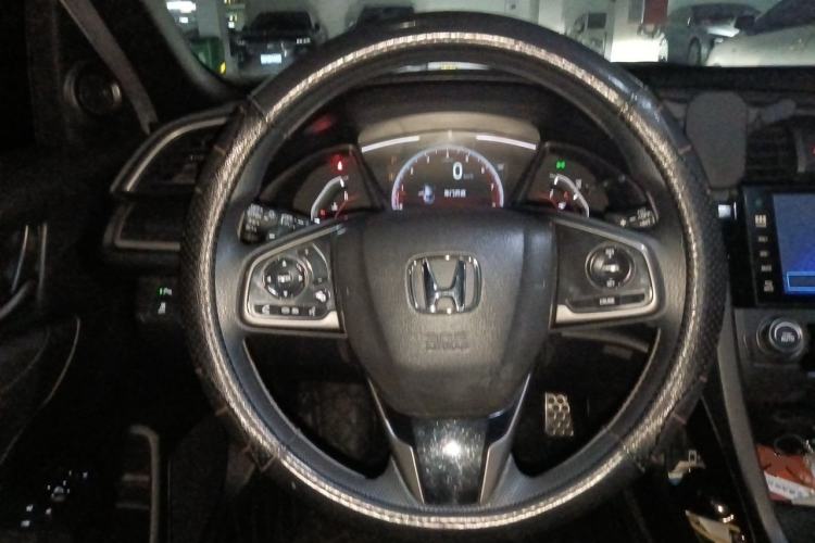 Used Honda Civic 2021 HATCHBACK 220TURBO CVT Trendy Cool Edition Steering Wheel