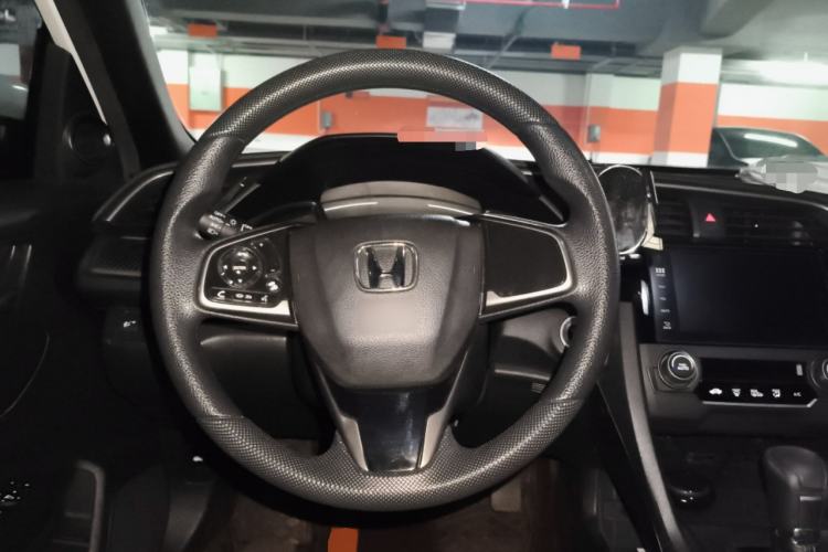 Used Honda Civic 2021 HATCHBACK 220TURBO CVT New Trendsetter Steering Wheel